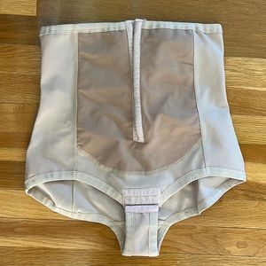 Bellefit Ppstpartum Compression Corset